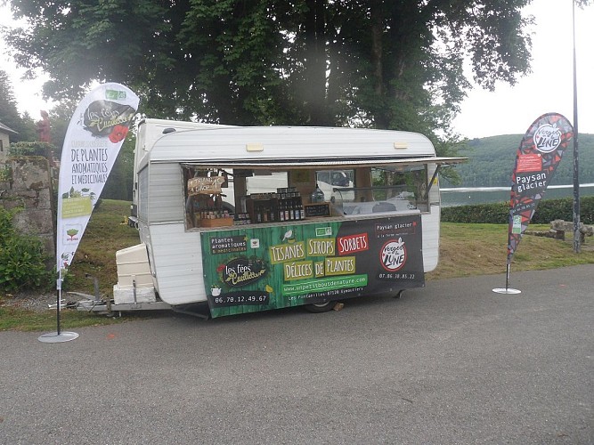 GAEC Un petit bout de Nature Le Verger de la Lune et les Fées Cueillettes
