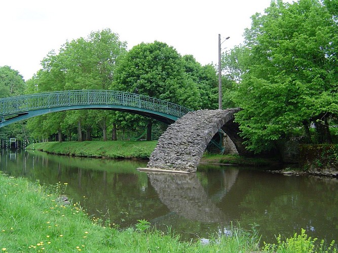 Pont médiéval dit 'Pont Malassert'_1