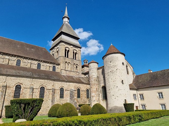 Abbatiale Sainte-Valérie (23 - Chambon-sur-Voueize)