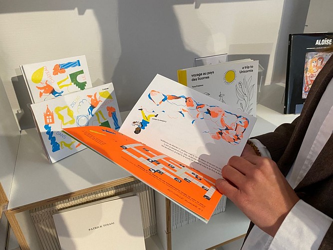 musée d'art contemporain château rochechouart