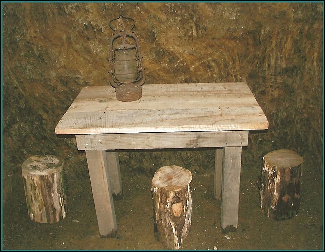 Caches des Maquisards de la forêt de Boubon