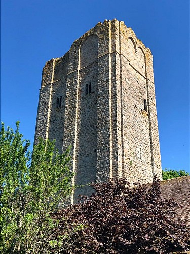 Tour de Château-Chervix 