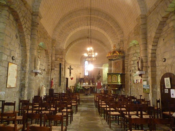 Eglise de Saint Genest sur Roselle_2