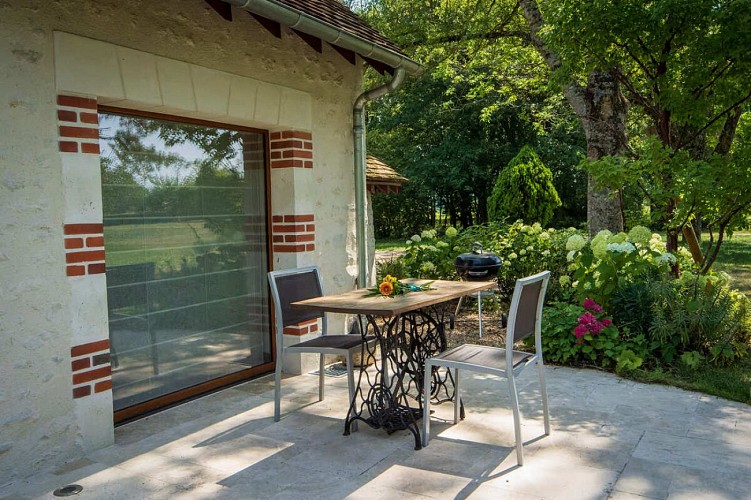 Le-Petit-Pavillon-Terrasse