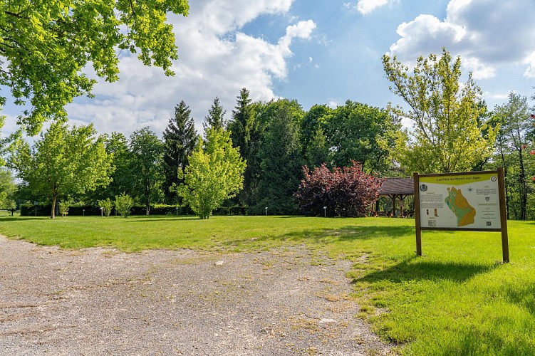 Réserve Naturelle des Pâtis d'Oger et du Mesnil-sur-Oger - Parcours sportif et Arboretum du Mesnil-sur-Oger