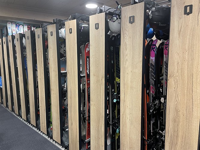 Netski - Favre Sports - Ski rental