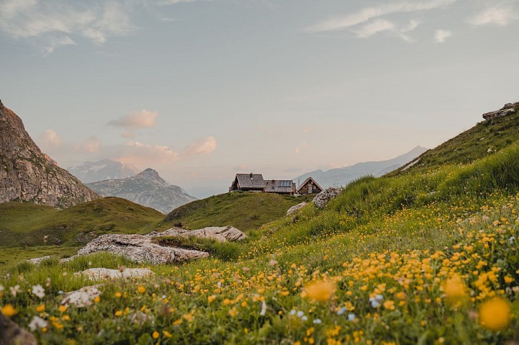 Refuge du Fond des Fours (PNV)