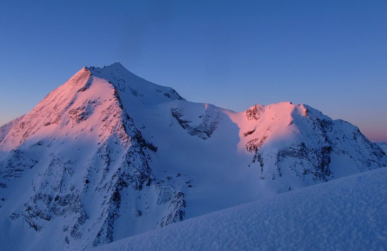 Mountain Guides Compagny