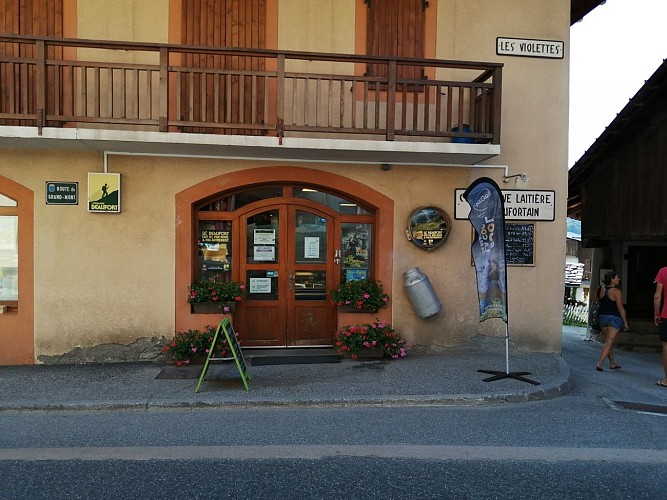 Beaufort Cheese shop of Arêches