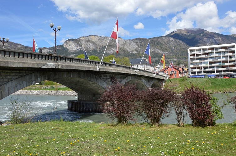 The Europe Bridge
