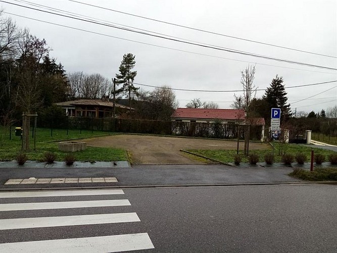 AIRE DE STATIONNEMENT