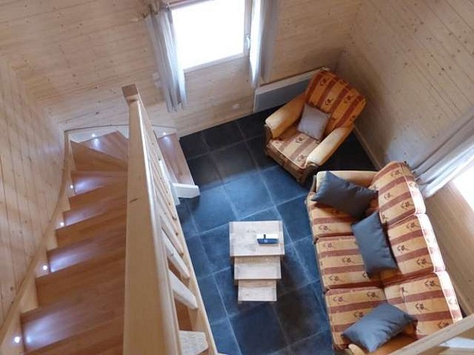 Chalet d'Ella 8 personnes - 3 chambres, terrasse et accès facile aux sentiers