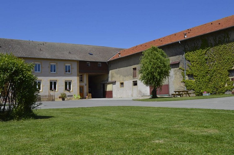 Gîte Au nid d'hirondelles