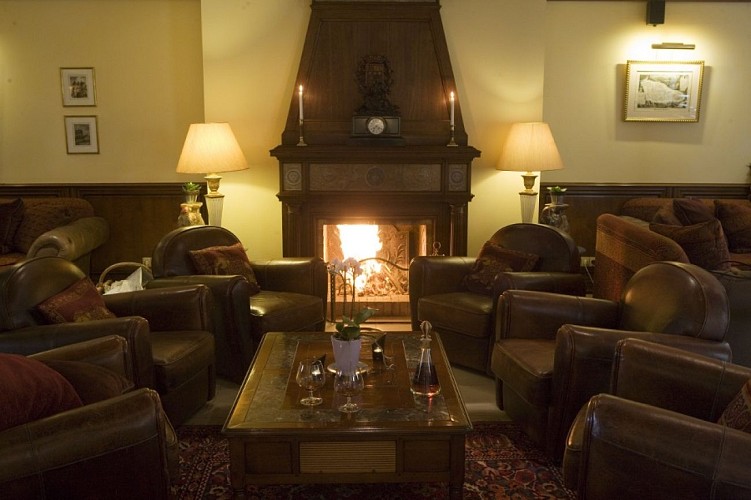 Hôtel-restaurant la Grange de Condé