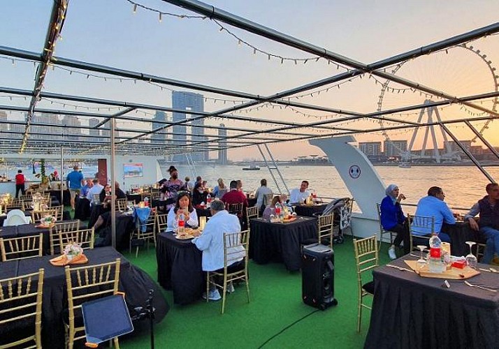 Croisière en yacht dans la Marina de Dubai - Au coucher de soleil ou au dîner