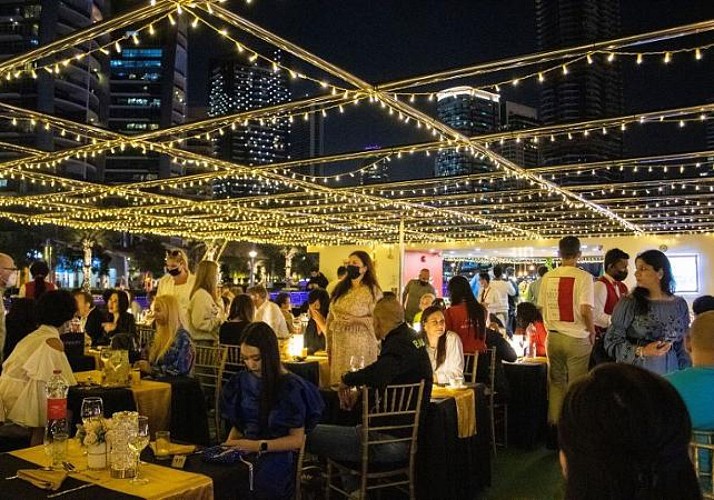 Croisière en yacht dans la Marina de Dubai - Au coucher de soleil ou au dîner