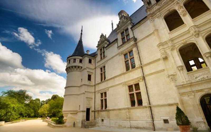 Skip the Line: Château of Azay-le-Rideau Ticket