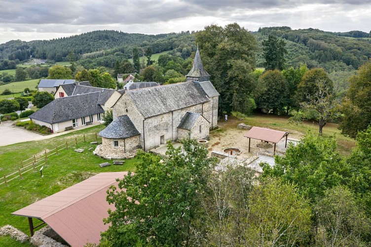 Vue aerienne prieuré St-Sulpucre - Soudaine Lavinadière ©Benoit Charles (11)