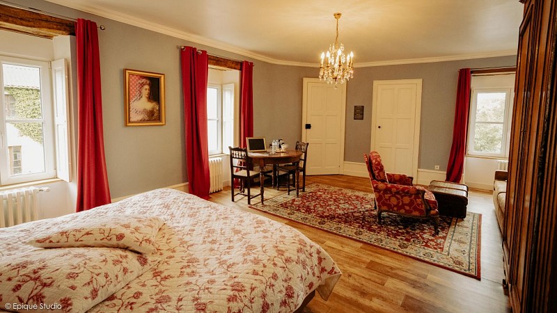 CHÂTEAU DE LA PREUILLE - CHAMBRE 1832