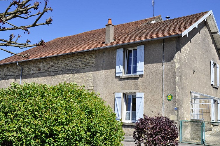 MEUBLE DE TOURISME DEPLANTE_1