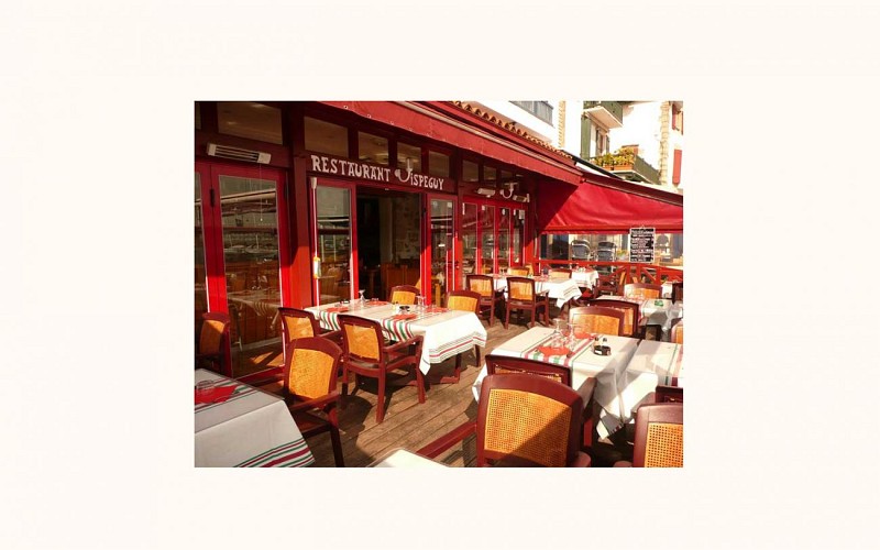 Restaurant-Ispeguy-Terrasse 1440X900