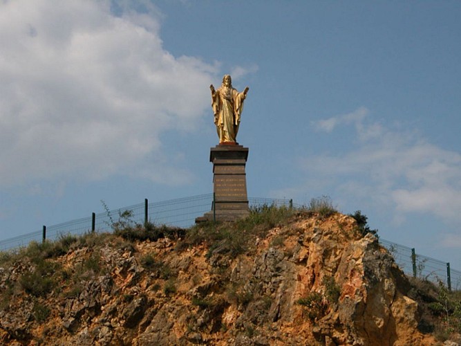 Statue du Sacré-coeur