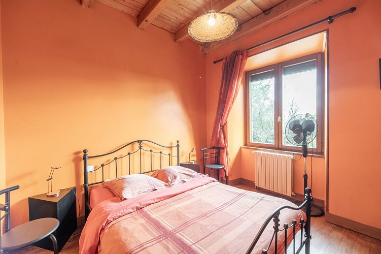 La Feme de Leychoisier-5