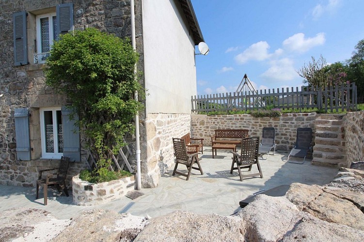 Gite "Artin" à Peyrat Le Chateau en Haute-Vienne_3