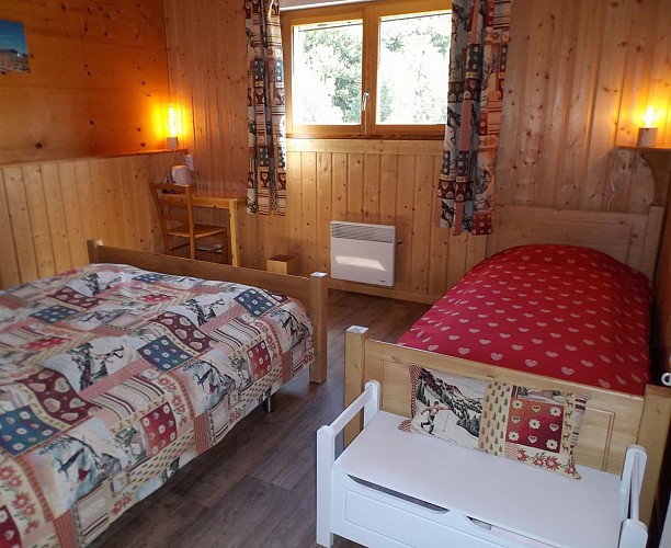 beaulieu-sous-bressuire-chambres-dhotes-vallons-de-la-soriniere-chambre1-2