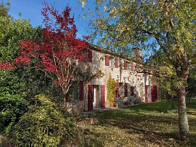 Au fil du canal - Face sud de la maison