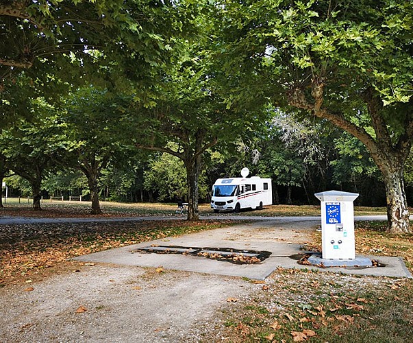 Forgès camping-car park motorhome site