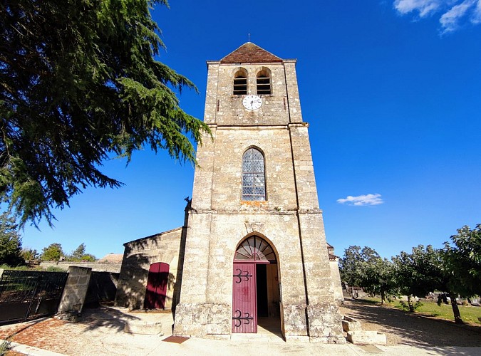 Façade et portail de l'église Saint-Magne - Saint-Magne-de-Castillon
