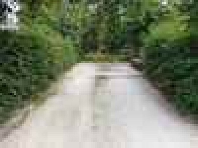 Aire d'accueil de camping-cars de Collonges la Rouge