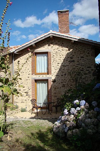 Gite "la maison de Marie" sur la commune de Rochechouart en Haute-Vienne (Nouvelle Aquitaine)_4