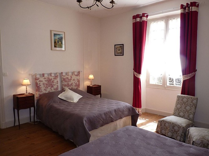 Chambre d'hôtes MAISON D'AMAZONE  - Mont-Disse -Chambre Pégase