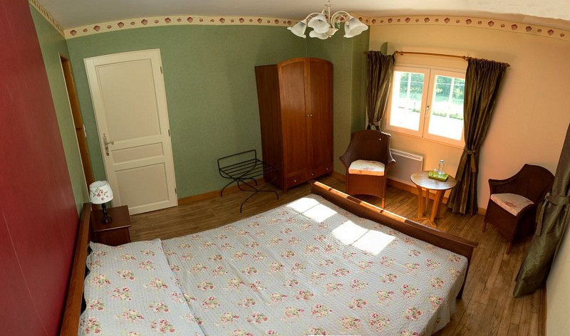 07_Chambre d'hôtes les Abeilles_chambre 2