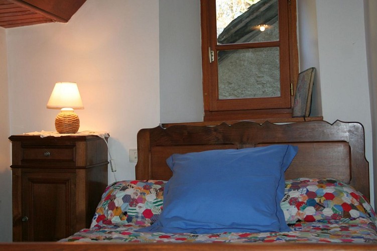 11_Maison Bergès_chambre3_Barcus64130