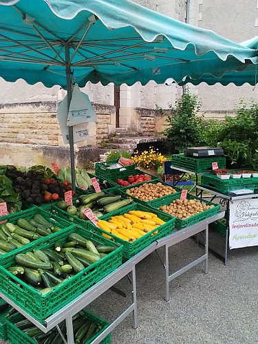 lesjardinsdevalojoulx_marché 2