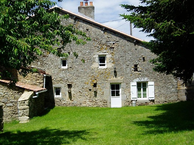 Gite "Les Bonnes Fontaines" à Cieux en Haute-Vienne (Limousin)_1