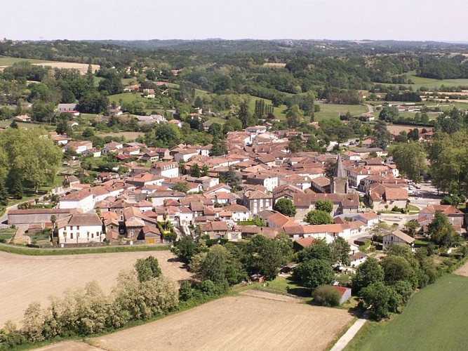 Village Amou vu du ciel