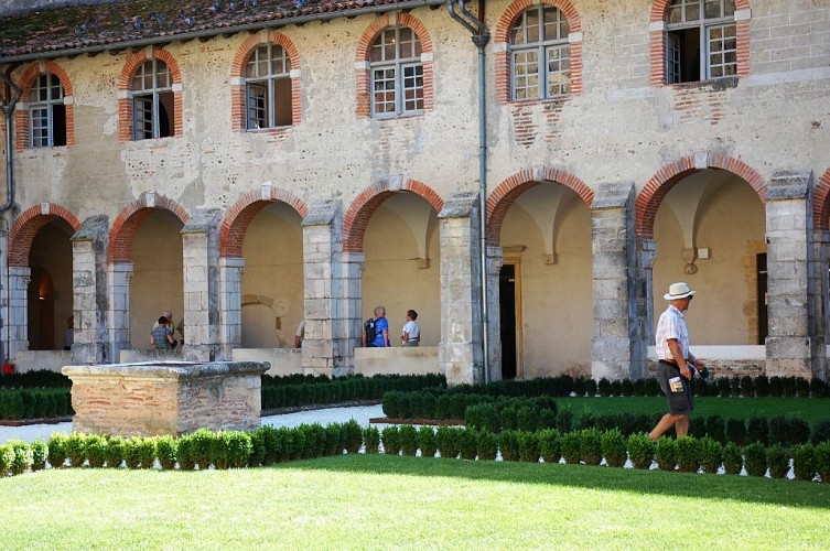 Cloître de l'abbaye