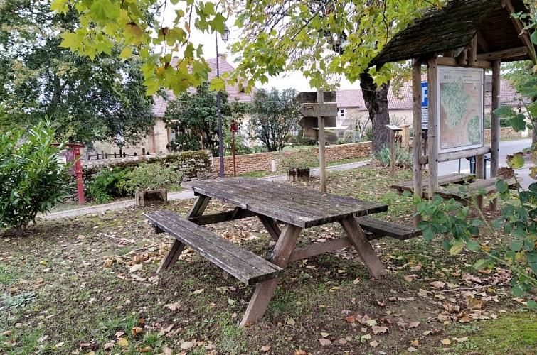 St Avit Sénieur école 3 bon format