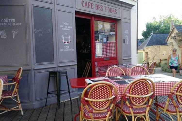 CHAMBRE D'HÔTES CAF&COUETTE AU CAFÉ DES TOURS