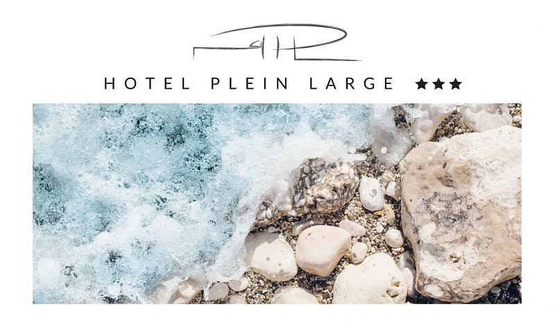 Hôtel Plein Large