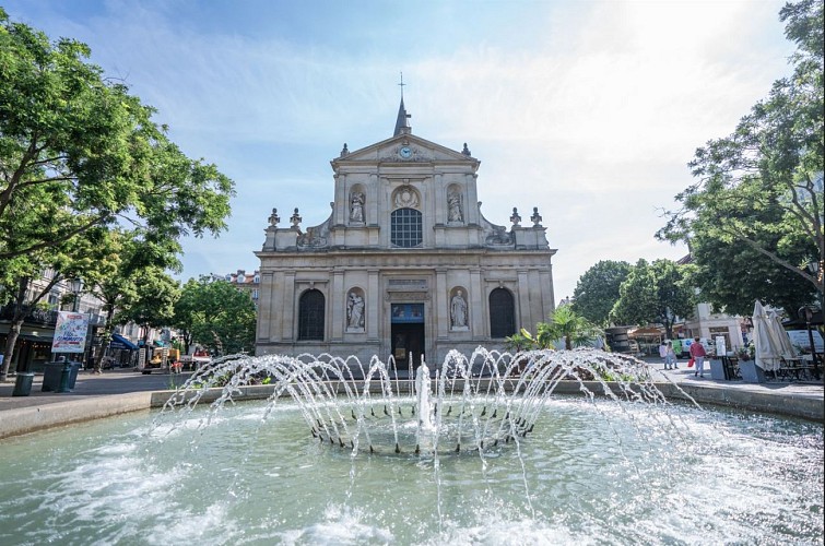 Eglise Saint-Pierre Saint-Paul