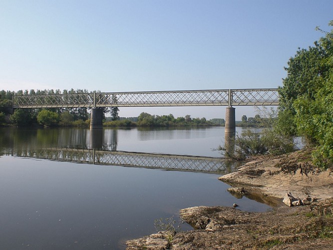 Pont de Pruniers