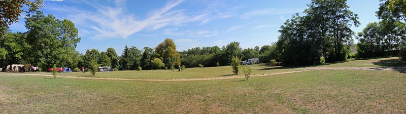 Camping Le Petit Trianon