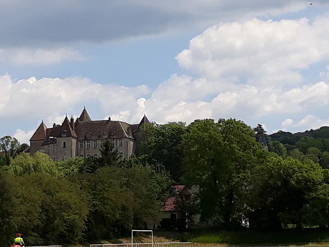 Le château de Gy