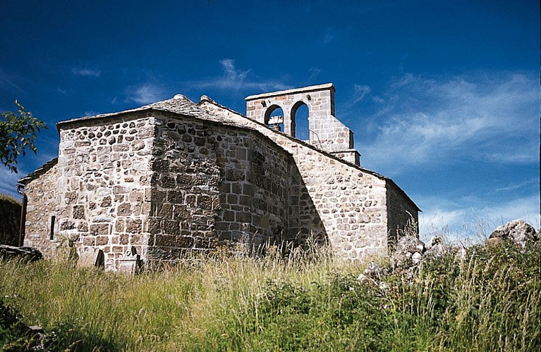 Cycling. Pays de Murat, between Alagnon, Pinatelle and Santoire