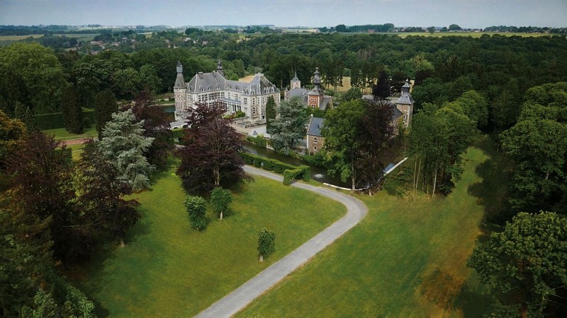 AMAY - Château de Jehay Le domaine